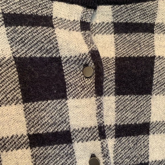 Madewell Merino Wool cream/blue plaid button back crew sweater - Picture 6 of 12